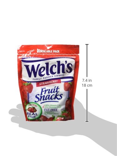 Welch's Strawberry Fruit Snacks, Real Fruit Juice, 8 oz Peg Bag