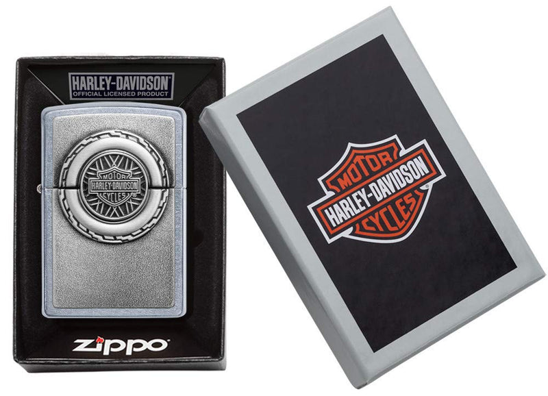 Zippo Harley-Davidson Engine Surprise Emblem Street Chrome Pocket Lighter